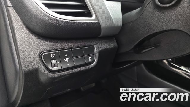 Kia Seltos Gasoline 1.6 Turbo 2WD Trendy 2023 — фото 19