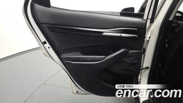 Kia Seltos Gasoline 1.6 Turbo 2WD Trendy 2023 — фото 25