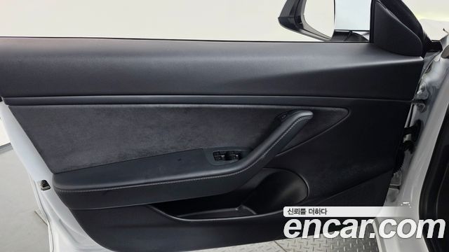 Tesla Model 3 Long Range AWD 2021 — фото 24