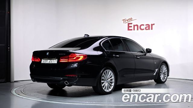 BMW 5 Series (G30) 530d Luxury Plus 2018 — фото 2