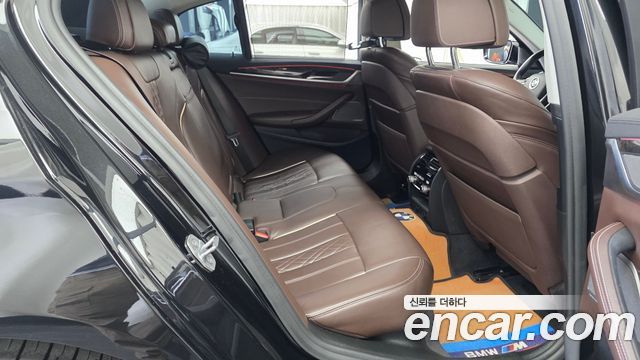 BMW 5 Series (G30) 530d Luxury Plus 2018 — фото 12