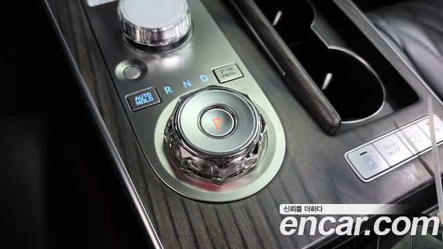 Genesis G80 (RG3) Gasoline 3.5 Turbo AWD 2025 — фото 9