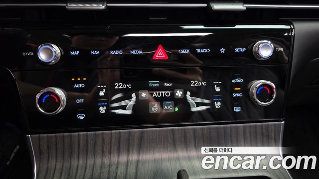 Genesis G80 (RG3) Gasoline 3.5 Turbo AWD 2025 — фото 38