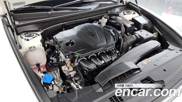 Hyundai Grandeur (GN7) 2,5 Gasoline 2WD Premium 2023 — фото 6