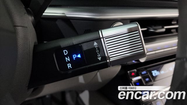 Hyundai Grandeur (GN7) 2,5 Gasoline 2WD Premium 2023 — фото 9