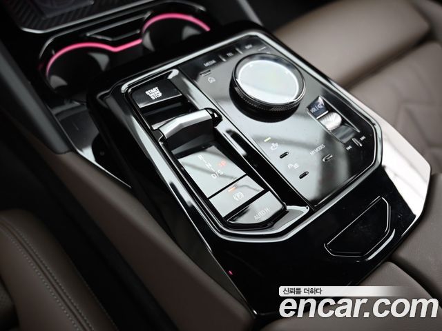 BMW 5 Series (G60) 520i M Sport 2025 — фото 9