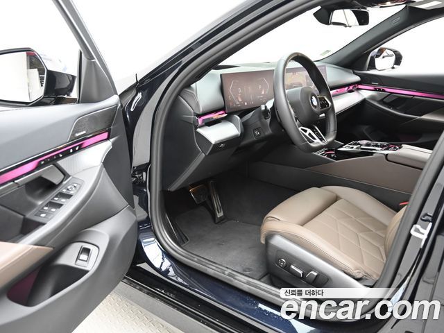 BMW 5 Series (G60) 520i M Sport 2025 — фото 15