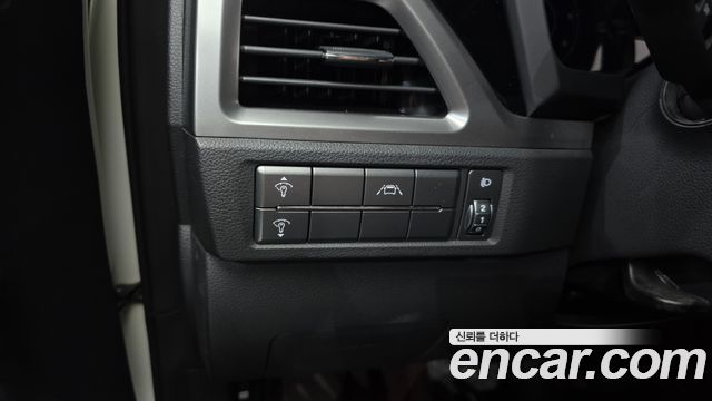 KG Mobility (SsangYong) Beautiful Korando Diesel 1.6 2WD Delight 2019 — фото 16