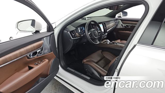 Volvo S90 B5 Inscription 2021 — фото 10