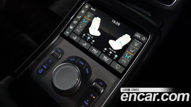 Genesis G90 (RS4) Gasoline 3.5 Turbo AWD 2022 — фото 29