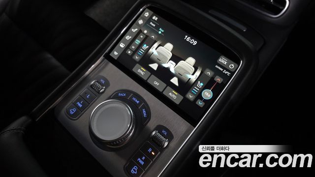 Genesis G90 (RS4) Gasoline 3.5 Turbo AWD 2022 — фото 30