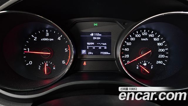 Kia Carnival 9-Seater Luxury 2020 — фото 8