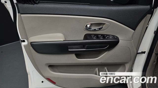 Kia Carnival 9-Seater Luxury 2020 — фото 24
