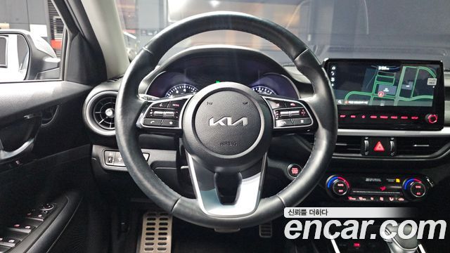 Kia K3 (II) 1.6 Prestige 2024 — фото 13