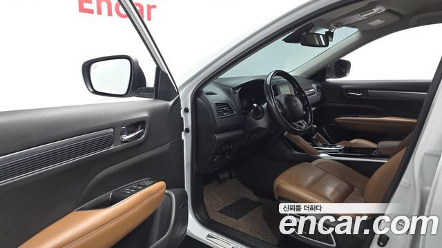 Renault Korea QM6 2.0 LPe RE Signature 2WD 2022 — фото 10