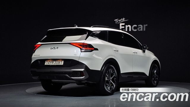 Kia Sportage Hybrid (V) Nobleless Gravity 2WD 2023 — фото 2