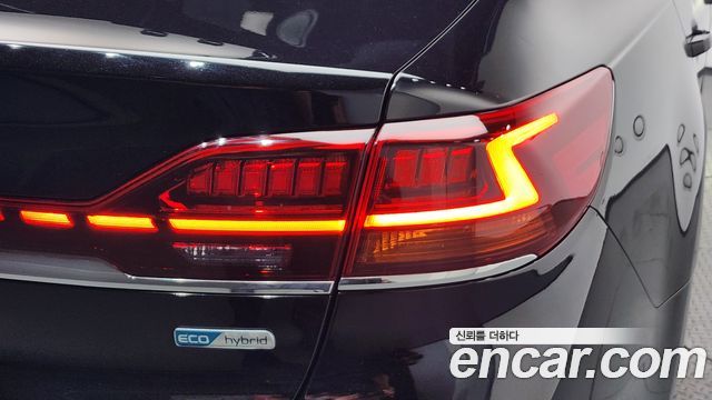 Kia K7 Premier Hybrid Signature 2020 — фото 23