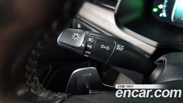 Kia K7 Premier Hybrid Signature 2020 — фото 37