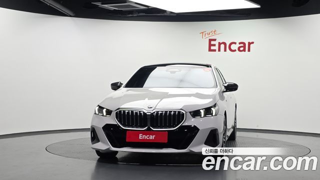 BMW 5 Series (G60) 520i M Sport 2024 — фото 3