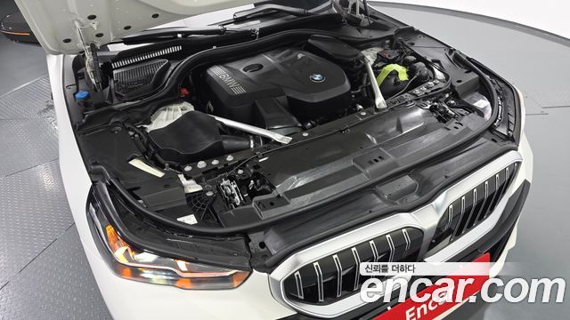 BMW 5 Series (G60) 520i M Sport 2024 — фото 6