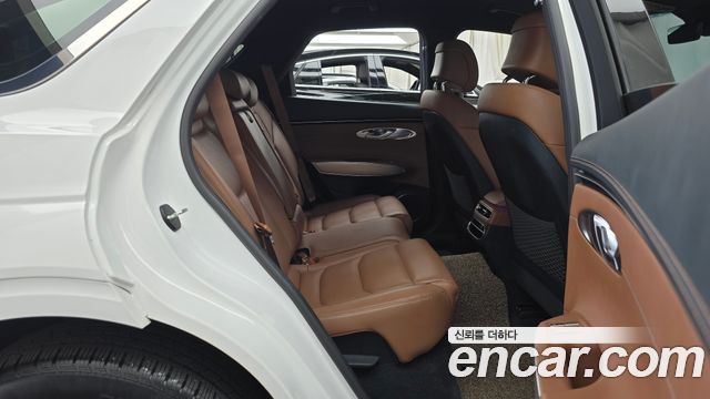 Genesis GV70 2.5T Gasoline 2WD 2021 — фото 12
