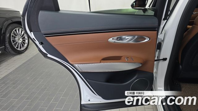 Genesis GV70 2.5T Gasoline 2WD 2021 — фото 25