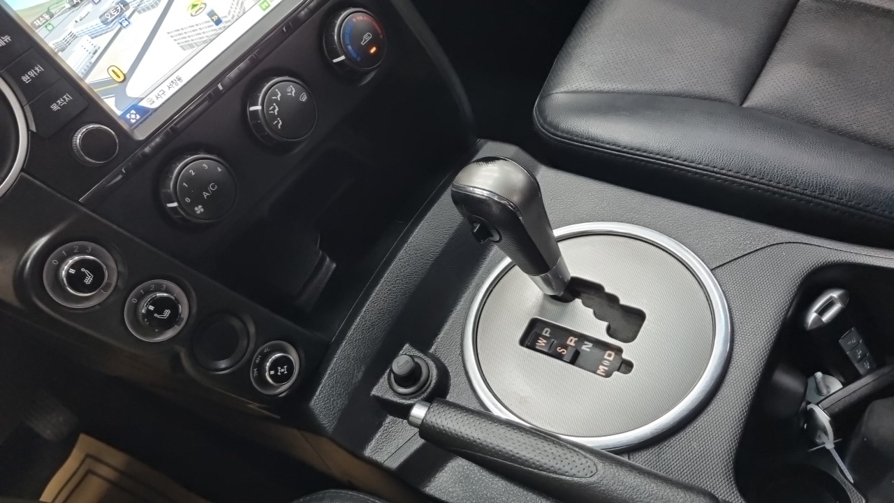 KG Mobility (SsangYong) Korando Sport CX7 4WD CLUB 2016 — фото 9