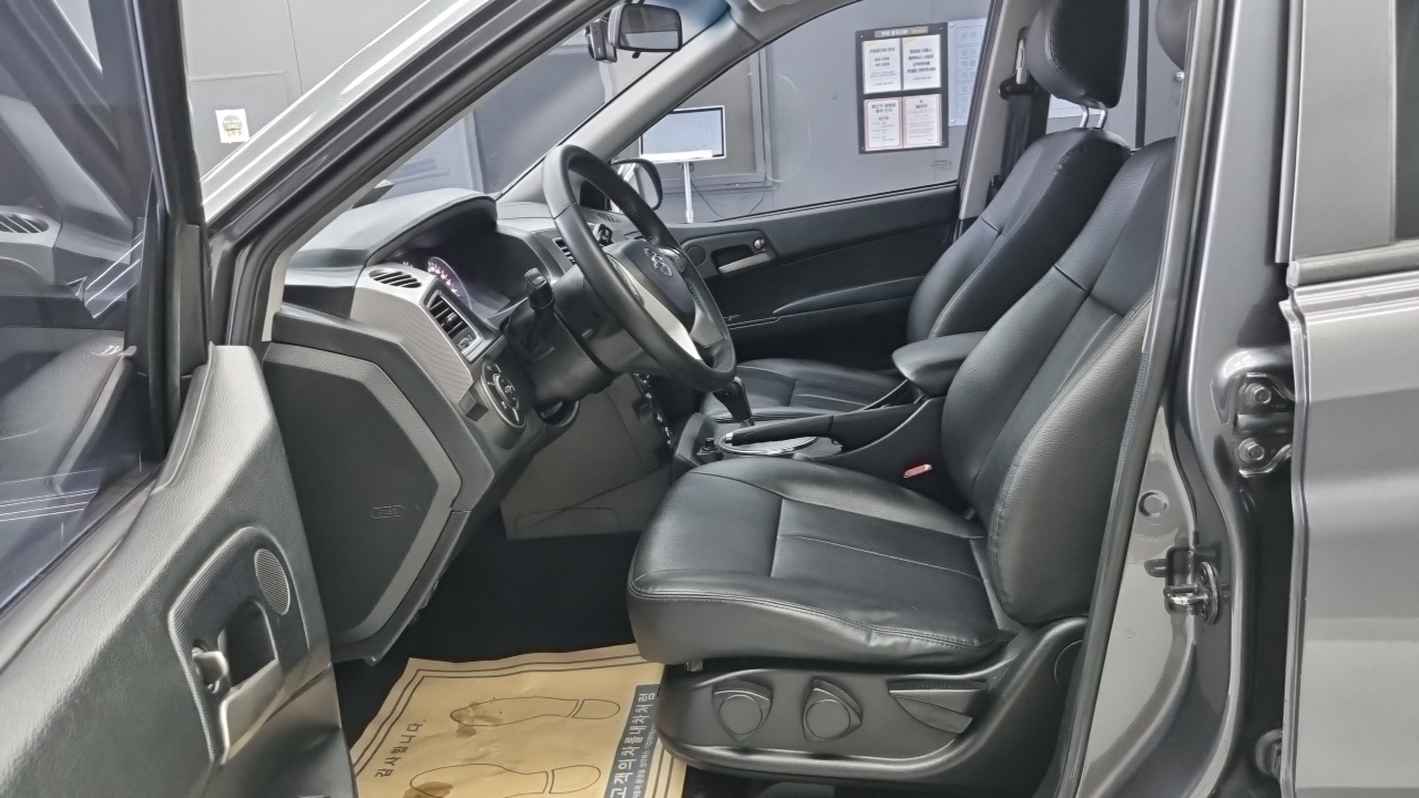 KG Mobility (SsangYong) Korando Sport CX7 4WD CLUB 2016 — фото 10