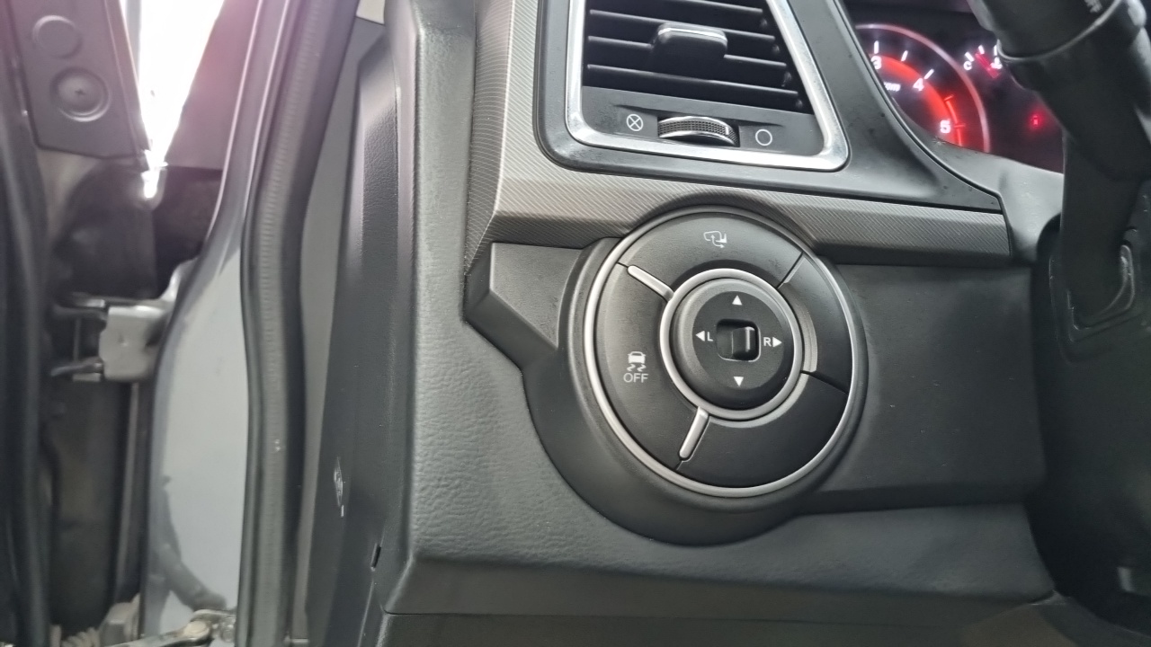KG Mobility (SsangYong) Korando Sport CX7 4WD CLUB 2016 — фото 20