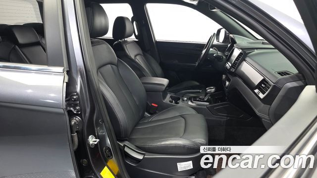 KG Mobility (SsangYong) Rexton Sports Khan Diesel 2.2 4WD Prestige Special (5-Link) 2020 — фото 15