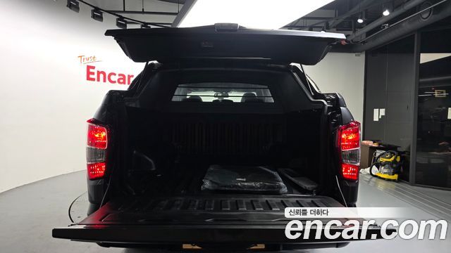 KG Mobility (SsangYong) Rexton Sports Khan Diesel 2.2 4WD Prestige Special (5-Link) 2020 — фото 24