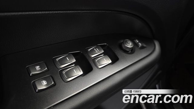 KG Mobility (SsangYong) Rexton Sports Khan Diesel 2.2 4WD Prestige Special (5-Link) 2020 — фото 39