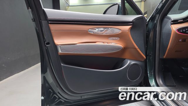 Genesis GV70 2.5T Gasoline 2WD 2021 — фото 24