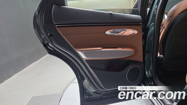 Genesis GV70 2.5T Gasoline 2WD 2021 — фото 25