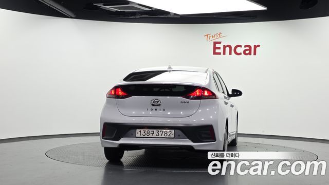 Hyundai Ioniq Hybrid 1.6 HEV N 2020 — фото 4