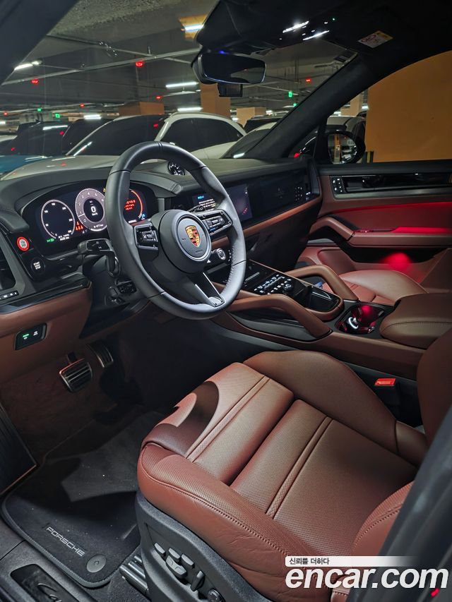 Porsche Cayenne (PO536) 4.0 GTS 2025 — фото 8
