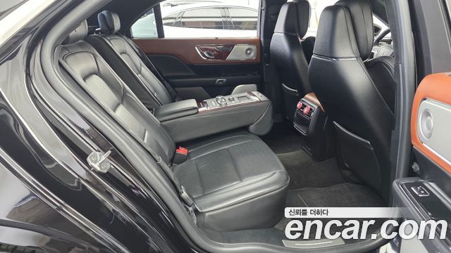 Lincoln Continental (X) 3.0 Black Label AWD 2019 — фото 12