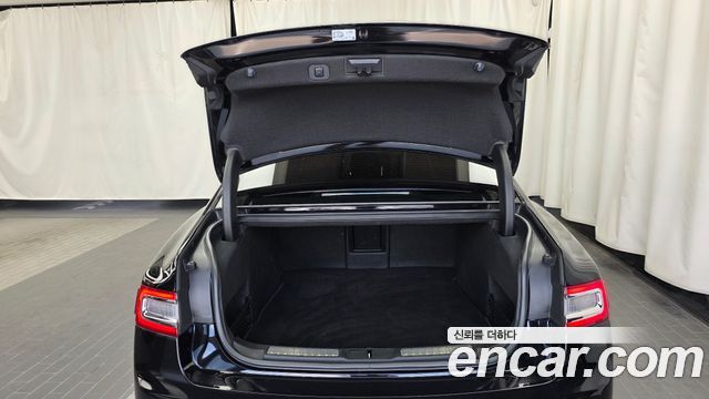 Lincoln Continental (X) 3.0 Black Label AWD 2019 — фото 20