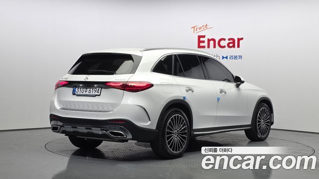 Mercedes-Benz GLC-Class (X254) GLC300 4MATIC AMG Line 2024 — фото 2
