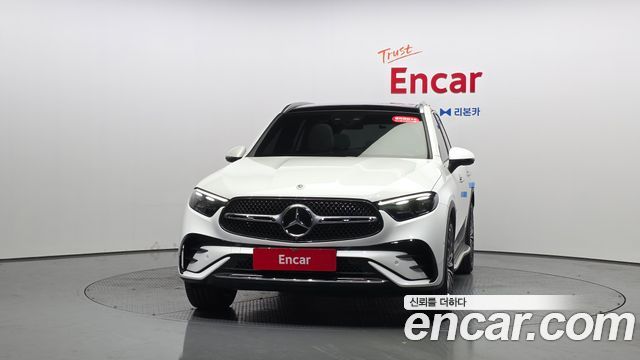 Mercedes-Benz GLC-Class (X254) GLC300 4MATIC AMG Line 2024 — фото 3