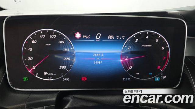 Mercedes-Benz GLC-Class (X254) GLC300 4MATIC AMG Line 2024 — фото 8