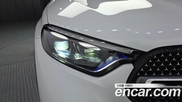 Mercedes-Benz GLC-Class (X254) GLC300 4MATIC AMG Line 2024 — фото 22