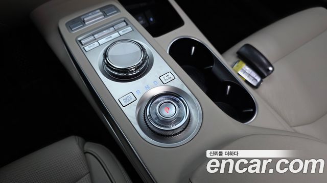 Genesis GV70 2.5T Gasoline 2WD 2022 — фото 9