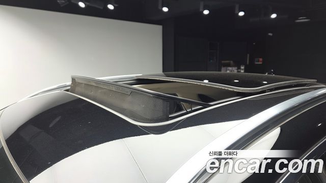 Genesis GV70 2.5T Gasoline 2WD 2022 — фото 18