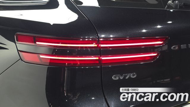 Genesis GV70 2.5T Gasoline 2WD 2022 — фото 23