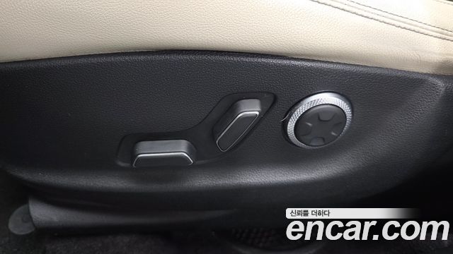 Genesis GV70 2.5T Gasoline 2WD 2022 — фото 31