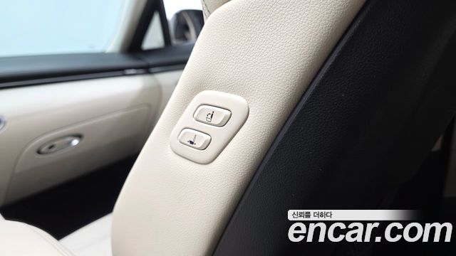 Genesis GV70 2.5T Gasoline 2WD 2022 — фото 37