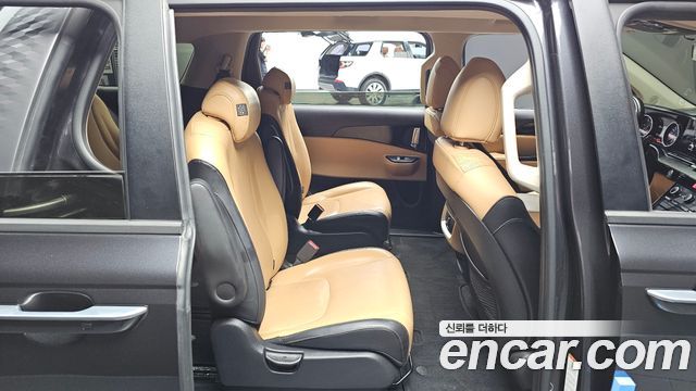 Kia Carnival (IV) Diesel 9-Seater Prestige 2022 — фото 11