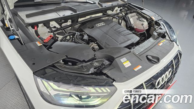 Audi Q5 (FY) 40 TDI Quattro Sportback 2022 — фото 6