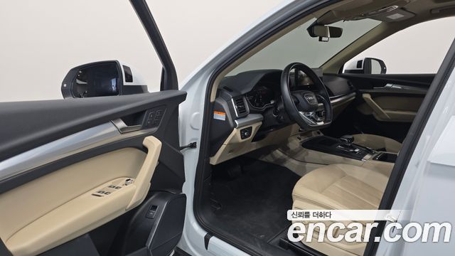 Audi Q5 (FY) 40 TDI Quattro Sportback 2022 — фото 10